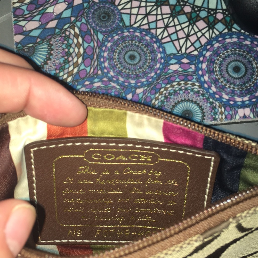 Authentic coach wristlet - Picture 2 of 2
